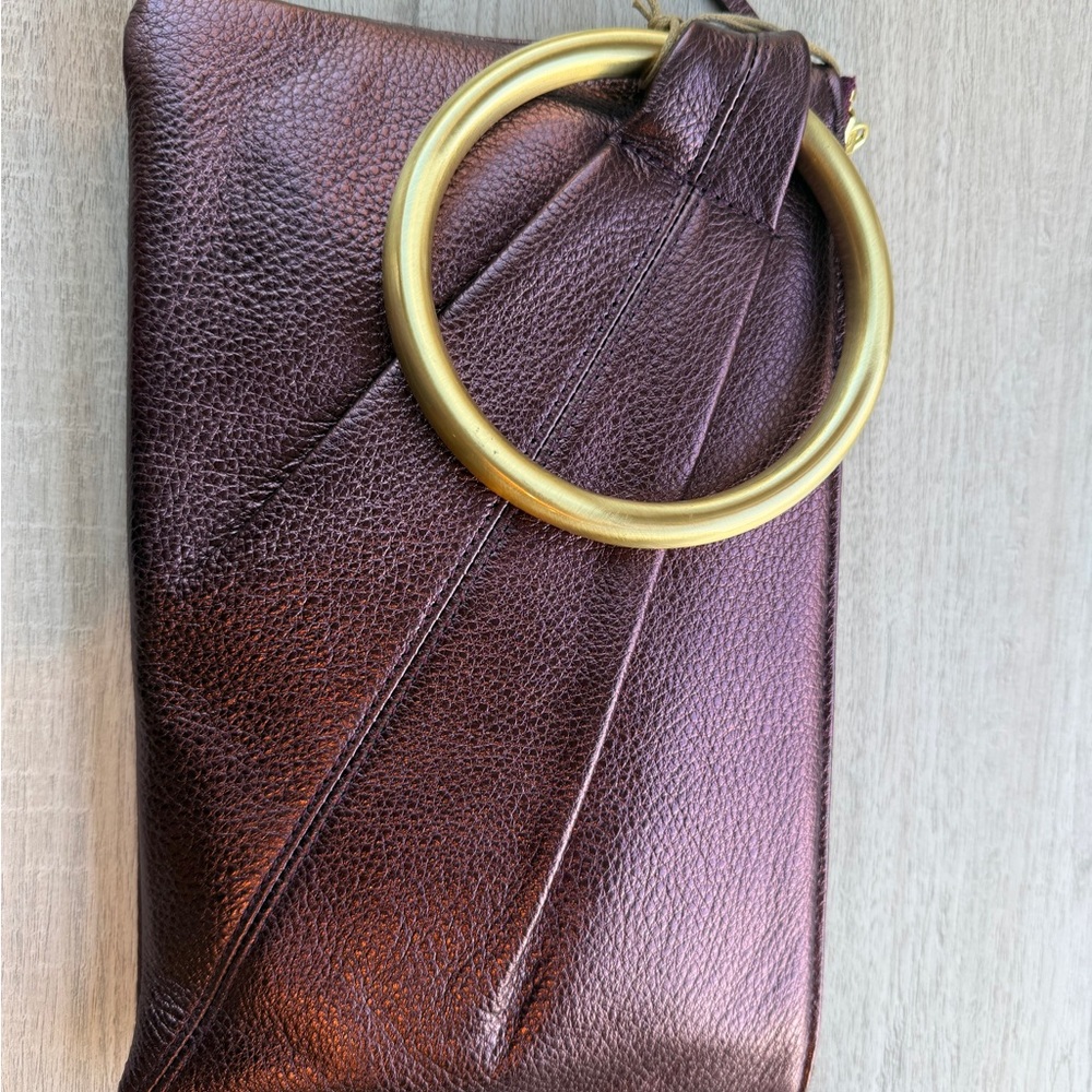 HOBO *NEW* Sheila Ring Clutch In Metallic Leather: Frosted Plum NWT CLASSY
